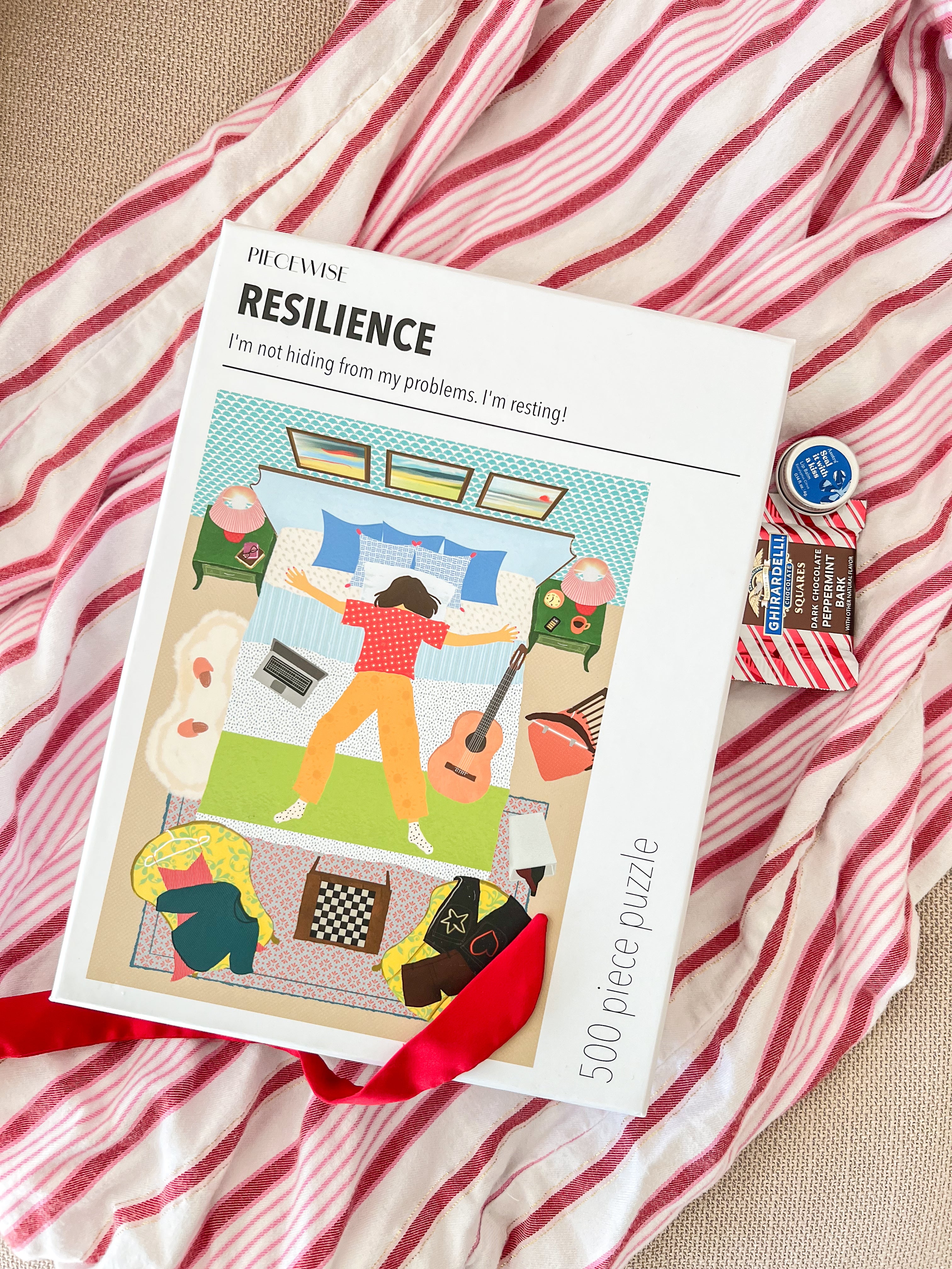 500-piece adult jigsaw puzzle with illustrated bedroom scene