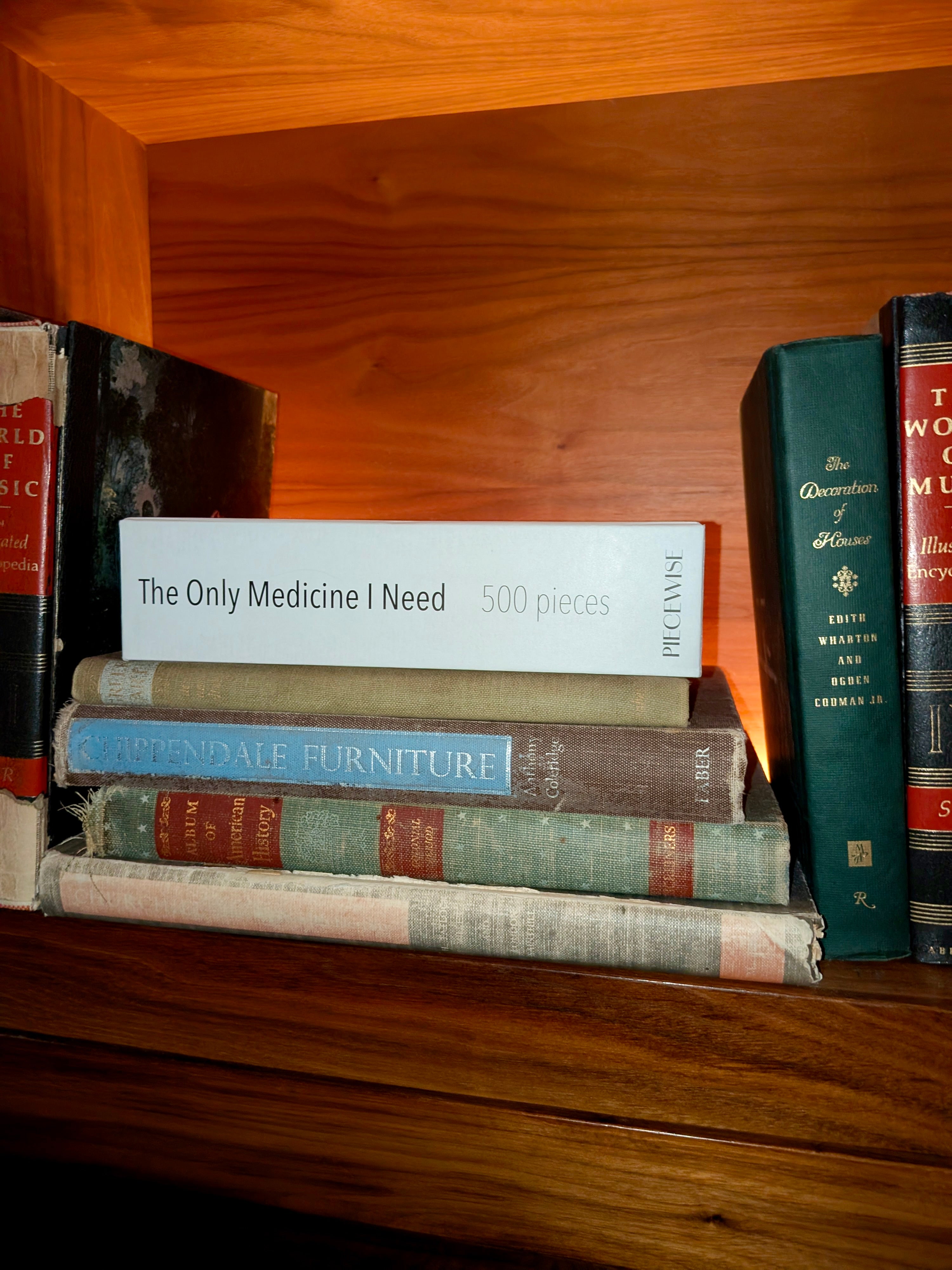 500-piece adult jigsaw puzzle featuring wine and relaxation scene